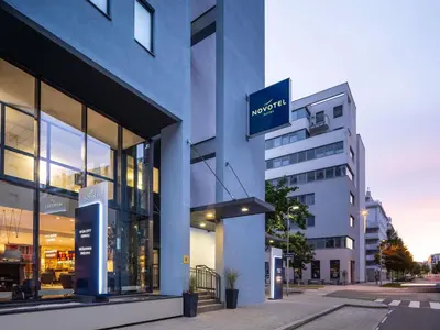 Das Gebäude in dem sich das Hotel befindet