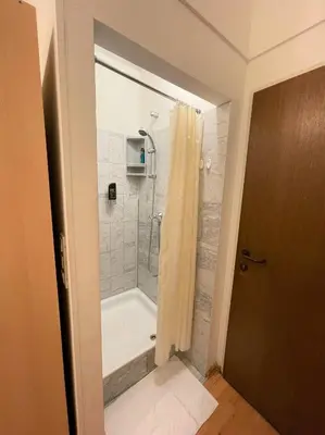Ein Badezimmer in der Unterkunft Pension Vera