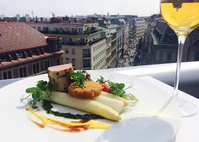 Essen im Hotel oder in der Nähe