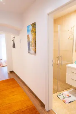 Ein Badezimmer in der Unterkunft Dana's Apartment beim Augarten
