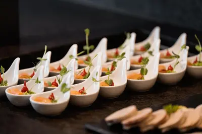 Essen im Hotel oder in der Nähe