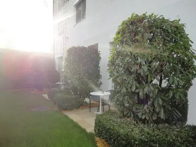 Ein Garten an der Unterkunft City Hotel Albrecht