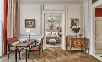 Ein Sitzbereich in der Unterkunft Hotel Sacher Wien
