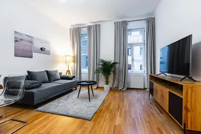 TV/Unterhaltungsangebot in der Unterkunft Spacious 3-room apt. 15 min to the city center