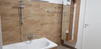 Ein Badezimmer in der Unterkunft Zentrum 2 Mörbisch