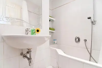 Ein Badezimmer in der Unterkunft Parkview Rudolfsplatz