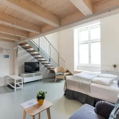 Vorgarten Apartments - central