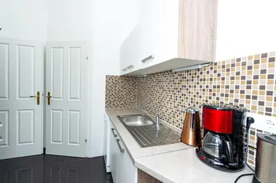 Küche/Küchenzeile in der Unterkunft Moderne 2-Zimmer Wohnung in Wien