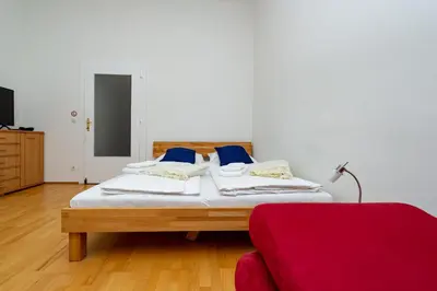 Ein Bett oder Betten in einem Zimmer der Unterkunft Moderne 2-Zimmer Wohnung in Wien