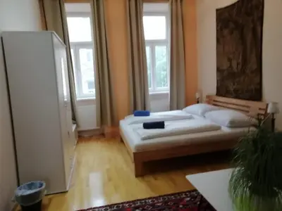 Ein Bett oder Betten in einem Zimmer der Unterkunft Vienna Comfort Apartments - Borschkegasse 12