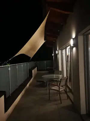 Ein Balkon oder eine Terrasse in der Unterkunft BeeHome Apartment