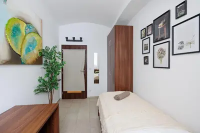Ein Bett oder Betten in einem Zimmer der Unterkunft Vienna City Business Rooms