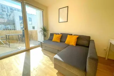 Grundriss der Unterkunft Modern & Sunny 52m2 Apartment with Balcony & Fast WIFI