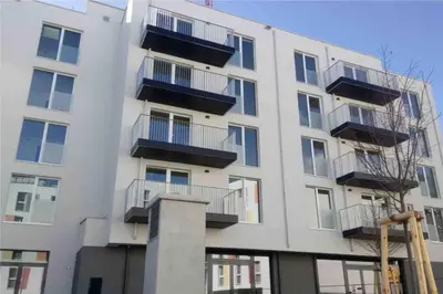 Grundriss der Unterkunft Modern & Sunny 52m2 Apartment with Balcony & Fast WIFI