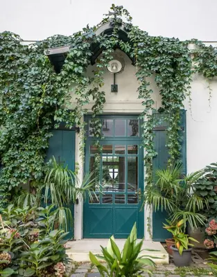 Ein Garten an der Unterkunft Gästehaus Deutscher Orden Wien
