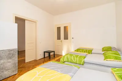 Ein Bett oder Betten in einem Zimmer der Unterkunft Raimond Apartment