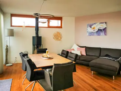 Ein Sitzbereich in der Unterkunft Seehaus LakeSide - Am Hafen