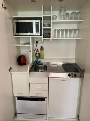 Küche/Küchenzeile in der Unterkunft Top Central Apartment on Karlsplatz Vienna