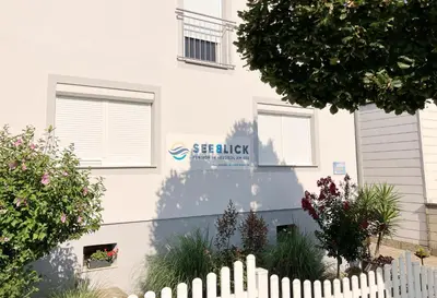 Das Gebäude in dem sich die Ferienwohnung befindet