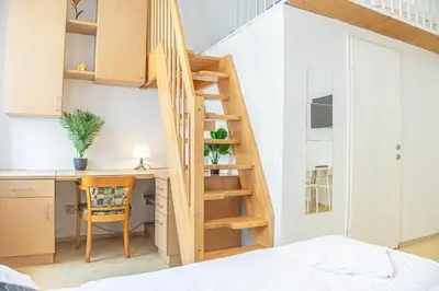 Ein Bett oder Betten in einem Zimmer der Unterkunft Attractive Apartment near Wiener Stadthalle