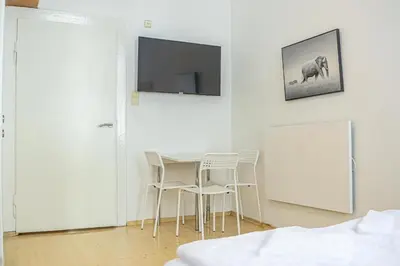 Ein Bett oder Betten in einem Zimmer der Unterkunft Attractive Apartment near Wiener Stadthalle