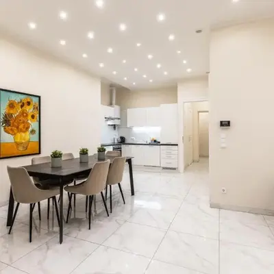 Spacious 2 bedroom apartment nearby center