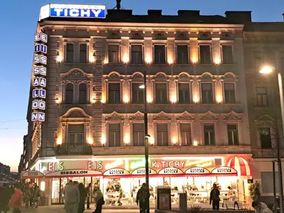 Das Gebäude in dem sich die Ferienwohnung befindet