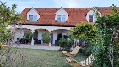 Ein Garten an der Unterkunft Appartementhaus Martina Schneeberger