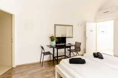 Ein Bett oder Betten in einem Zimmer der Unterkunft Air Condition I all sights in walking distance I 201 Mbit Wifi