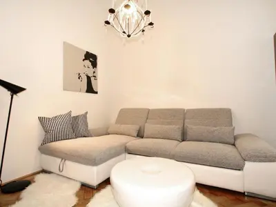 Ein Sitzbereich in der Unterkunft Ferienwohnung Urban-Loritz