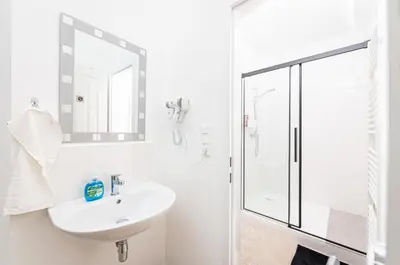 Ein Badezimmer in der Unterkunft Space Home Apartment - City Hall