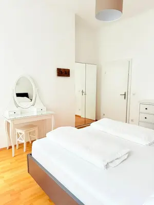 Ein Bett oder Betten in einem Zimmer der Unterkunft Gesamte Unterkunft für 4 Personen Top 8