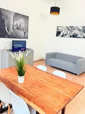 Ein Sitzbereich in der Unterkunft Gesamte Unterkunft für 4 Personen Top 8