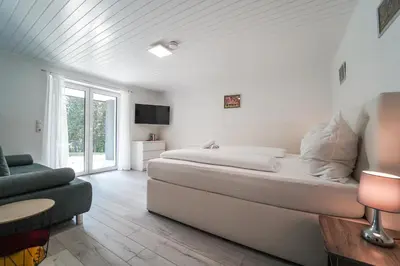 TV/Unterhaltungsangebot in der Unterkunft Behagliches Cottage mit Kamin mitten im Wald