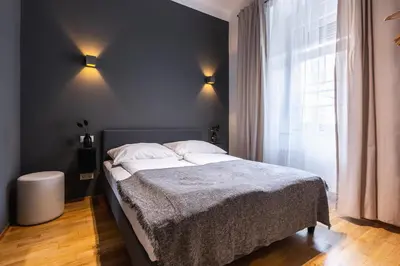 Ein Bett oder Betten in einem Zimmer der Unterkunft Classy and elegant apartments in a calm area