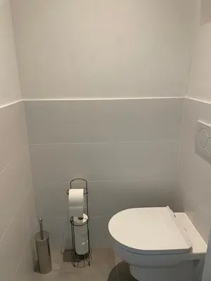 Ein Badezimmer in der Unterkunft K City Apartments Märzstraße