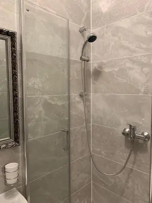 Ein Badezimmer in der Unterkunft Prater Zentrum