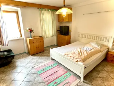 Ein Bett oder Betten in einem Zimmer der Unterkunft Apartment & Monteurzimmer