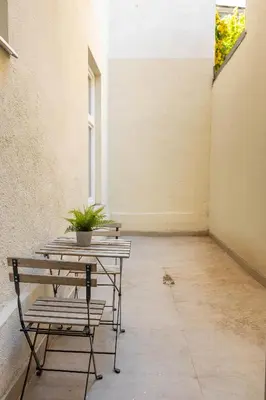 Grundriss der Unterkunft Cozy Apartment, 2 Private terraces, 8 min to city center