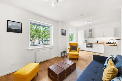 Küche/Küchenzeile in der Unterkunft Apartment near Volksoper - Modern, Big, Central, Cosy
