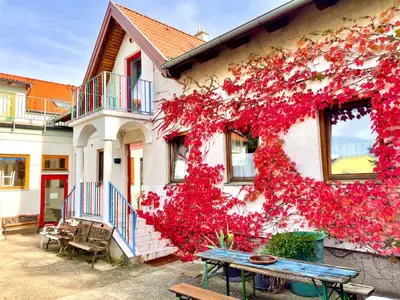 Das Gebäude in dem sich die Ferienwohnung befindet