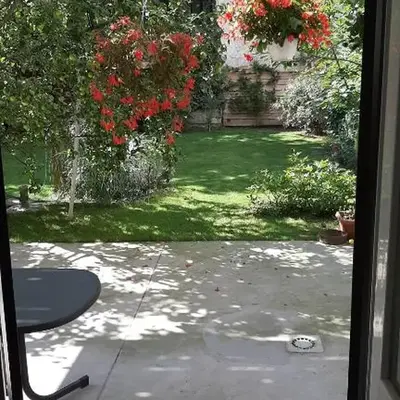 Pia's Gardenview