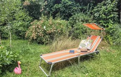 Ein Garten an der Unterkunft Ferienhaus-Wiendonaustadt