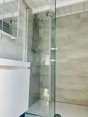 Ein Badezimmer in der Unterkunft Seehütte Neusiedlersee - Strandhaus, Elektroboot inklusive