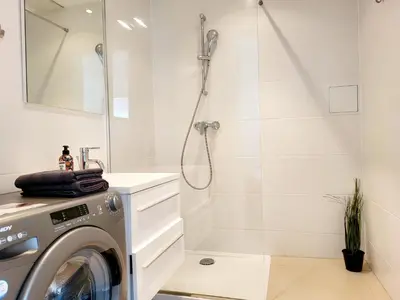 Ein Badezimmer in der Unterkunft Buchengasse Apartment Vienna - Free Highspeed-Internet