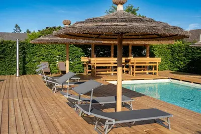Der Swimmingpool an oder in der Nähe von Casa Rust