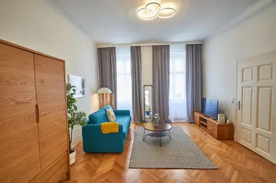 Ein Sitzbereich in der Unterkunft Renovated & Cozy - Close to Museumsquartier