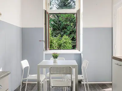Grundriss der Unterkunft Amazing 2BR Apt, Near AKH-Perfect for Groups