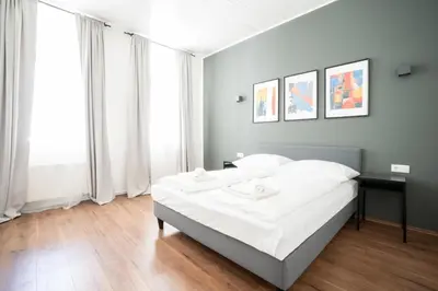 Ein Bett oder Betten in einem Zimmer der Unterkunft Lovely 2-bedroom apartment next to Praterstern