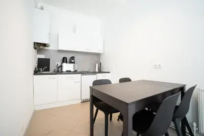 Küche/Küchenzeile in der Unterkunft Lovely 2-bedroom apartment next to Praterstern